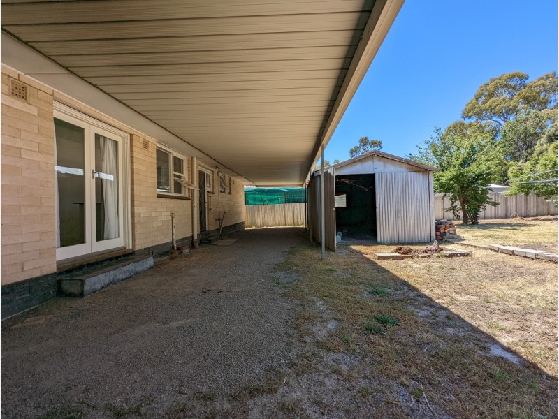 1 Marsha Drive, Banksia Park SA 5091