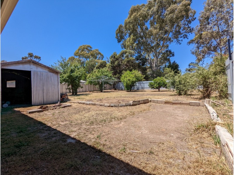 1 Marsha Drive, Banksia Park SA 5091