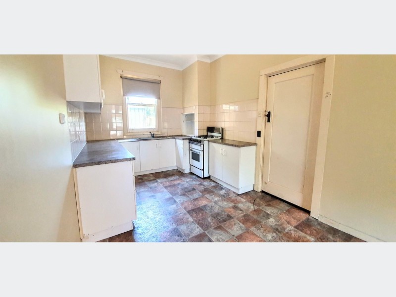 2 Gough Crescent, Firle SA 5070