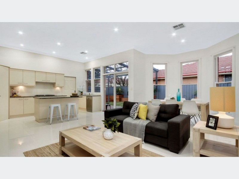 15 Ian Street, Broadview SA 5083