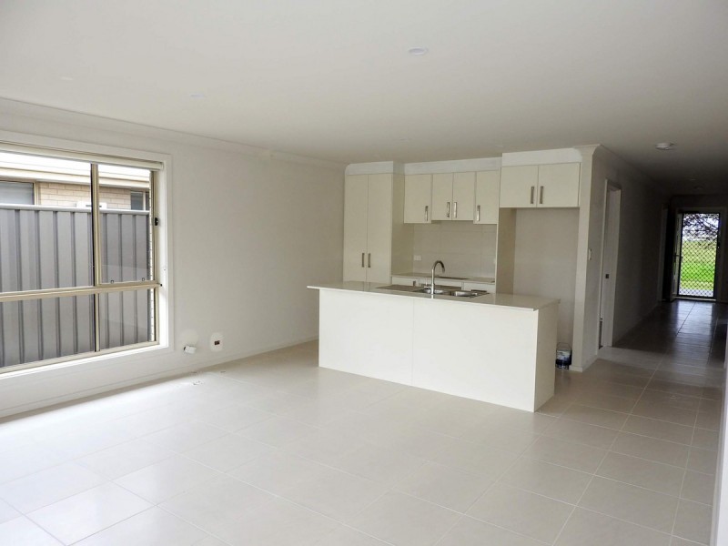 77 Princess Royal Parade, Hindmarsh Island SA 5214