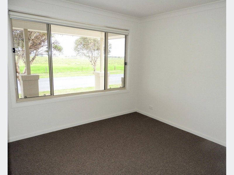 77 Princess Royal Parade, Hindmarsh Island SA 5214