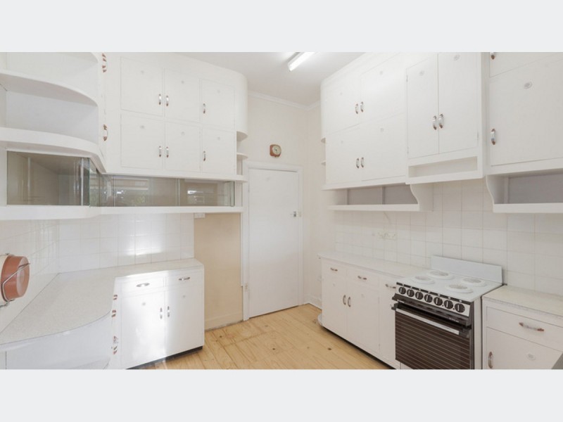 16 Chenoweth, West Croydon SA 5008