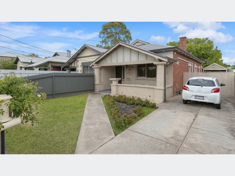 22 Farnham Road, Keswick SA 5035