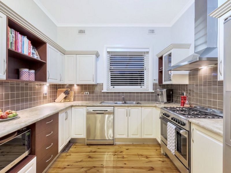 62 Robert Avenue, Broadview SA 5083