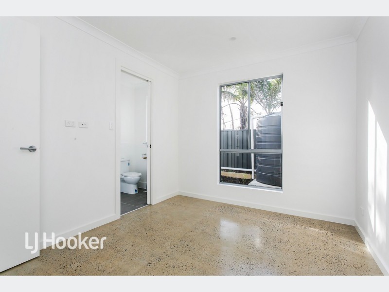 4/8 Wakelin Terrace, O’sullivan Beach SA 5166