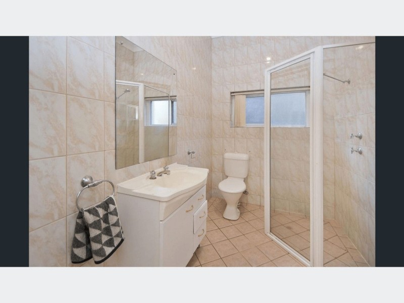 53 Cleveland Tce, Ottoway SA 5013