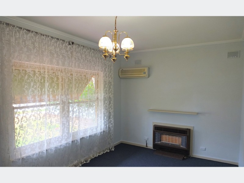 3 Lowry Street, Fulham SA 5024