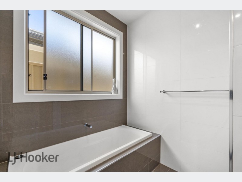 51 Fawnbrake Crescent, West Beach SA 5024