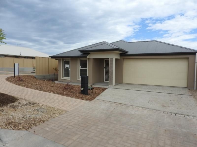 15 Fathom Crescent, Seaford Meadows SA 5169