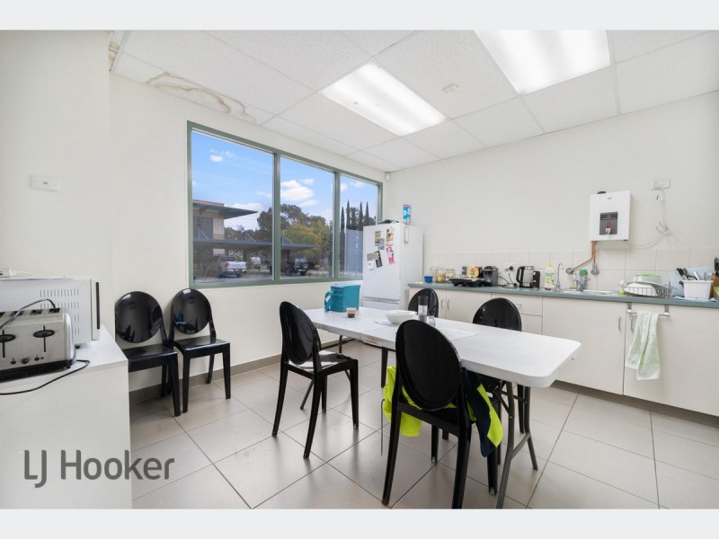 41-43 Jonal Drive, Cavan SA 5094