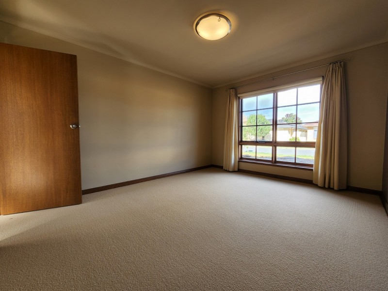 5 Rawlings Avenue, Flinders Park SA 5025