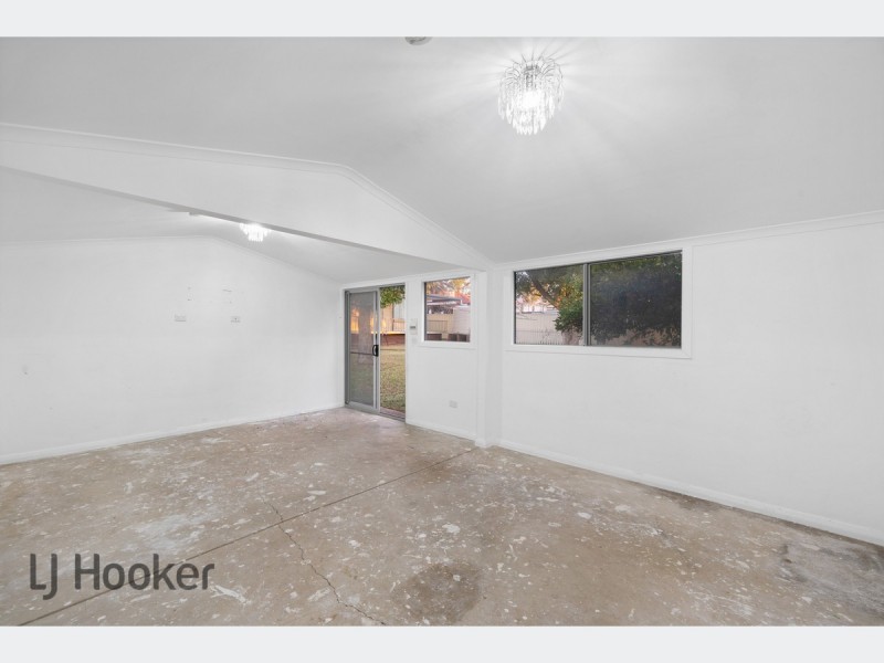 375 Nelson Road, Para Hills SA 5096