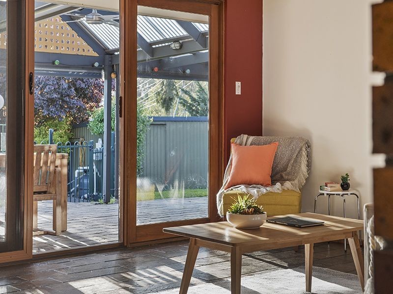 2 Mary Street, Happy Valley SA 5159