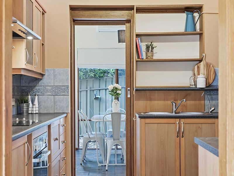 2 Mary Street, Happy Valley SA 5159