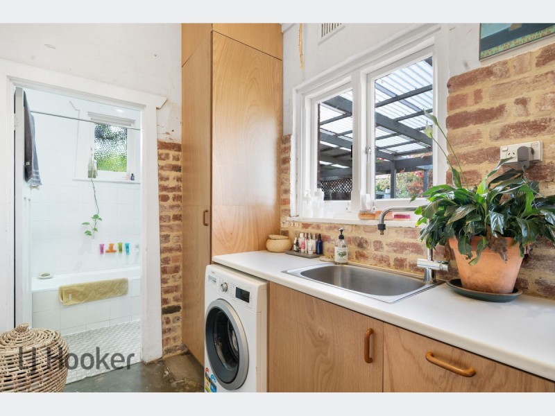 13 Verran Avenue, Hilton SA 5033