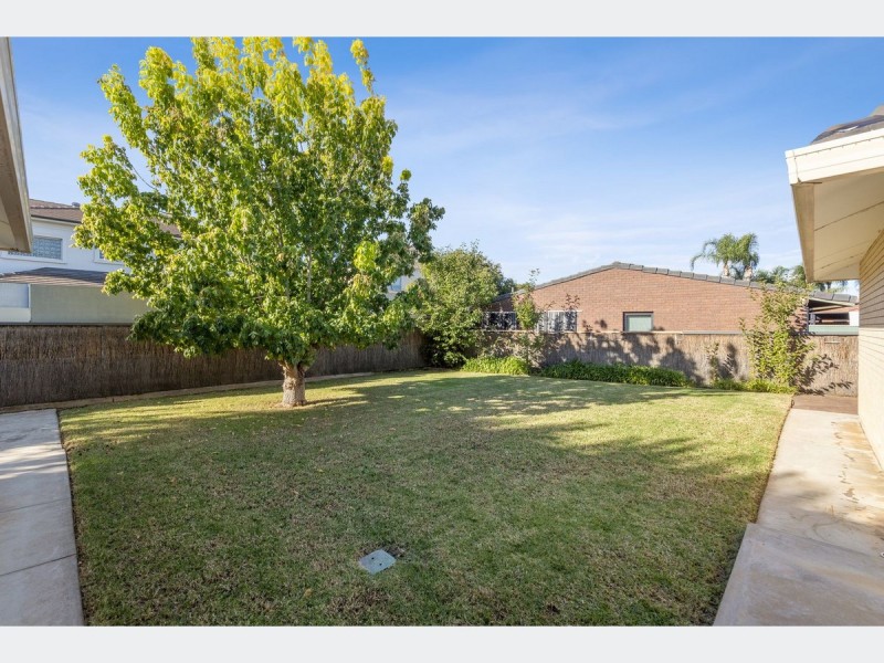 15 Glenwood Crescent, Kidman Park SA 5025