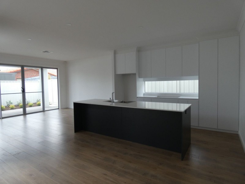 6A Cheadle Street, Fulham SA 5024
