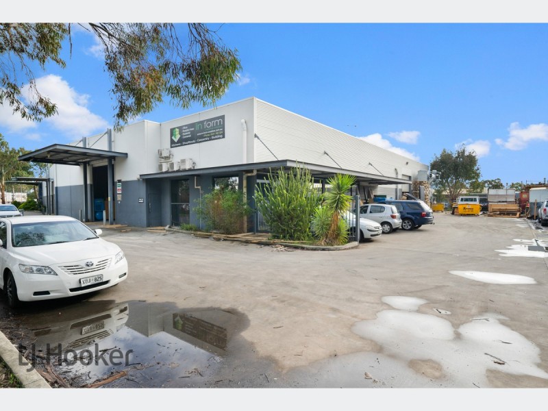4 EW Pitts Avenue, Cavan SA 5094