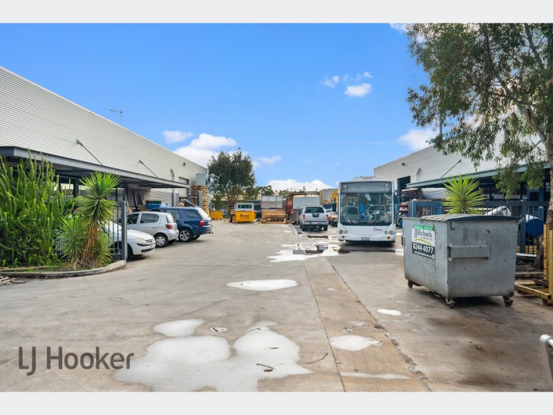4 EW Pitts Avenue, Cavan SA 5094