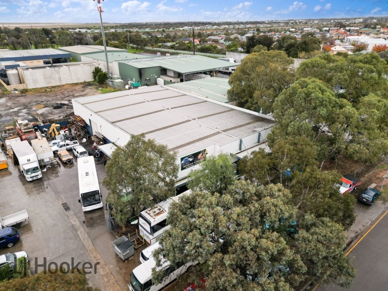 4 EW Pitts Avenue, Cavan SA 5094