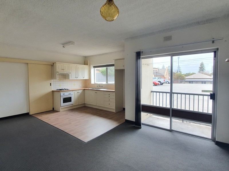 4/358 Seaview Road, Henley Beach SA 5022