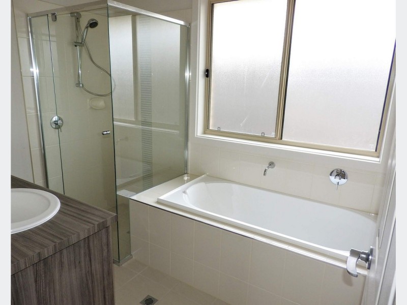 87 Princess Royal Parade, Hindmarsh Island SA 5214