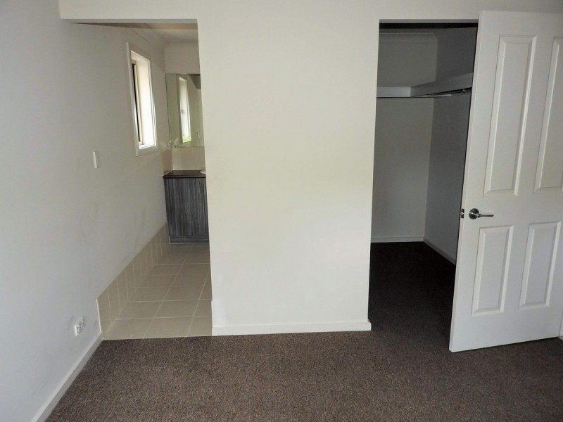 87 Princess Royal Parade, Hindmarsh Island SA 5214