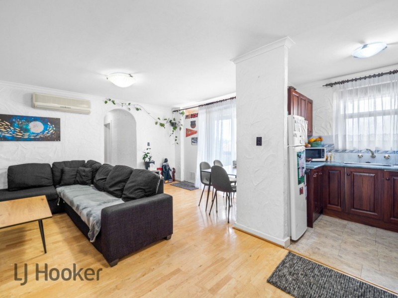11/3 Broadway, Glenelg South SA 5045