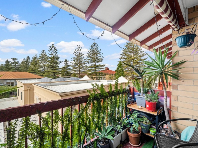 11/3 Broadway, Glenelg South SA 5045