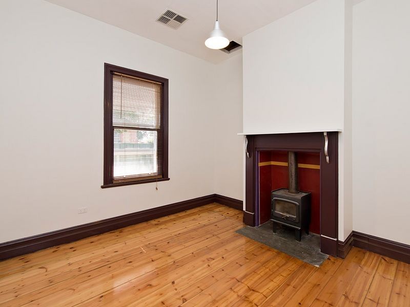 8 Fischer Street, Welland SA 5007