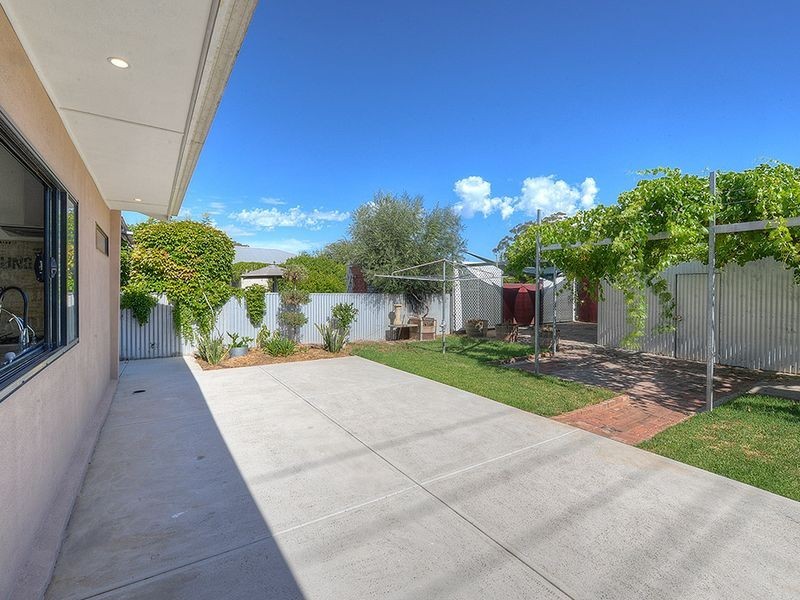 8 Fischer Street, Welland SA 5007