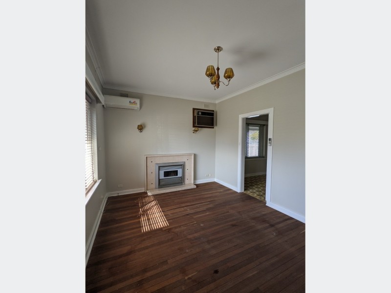 88 May Terrace, Ottoway SA 5013