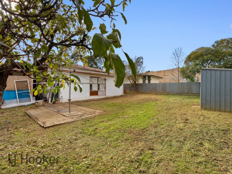 195 Kesters Road, Para Hills SA 5096