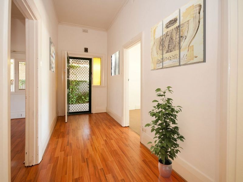 4 George Street, Clarence Park SA 5034