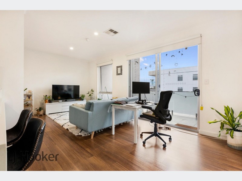209/25 Warner Avenue, Findon SA 5023