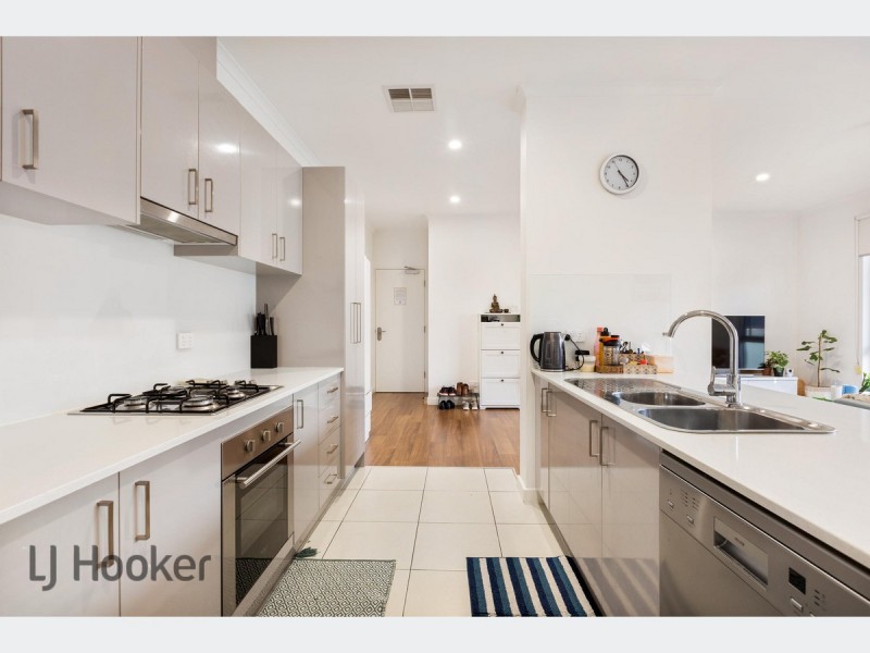 209/25 Warner Avenue, Findon SA 5023