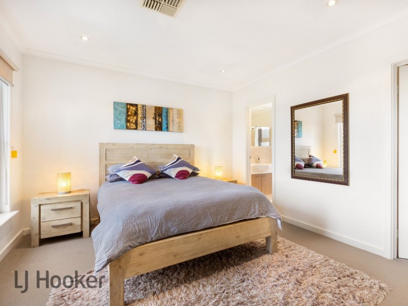 21 Stony Way, Mawson Lakes SA 5095