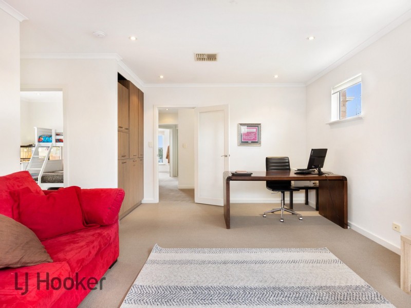 21 Stony Way, Mawson Lakes SA 5095