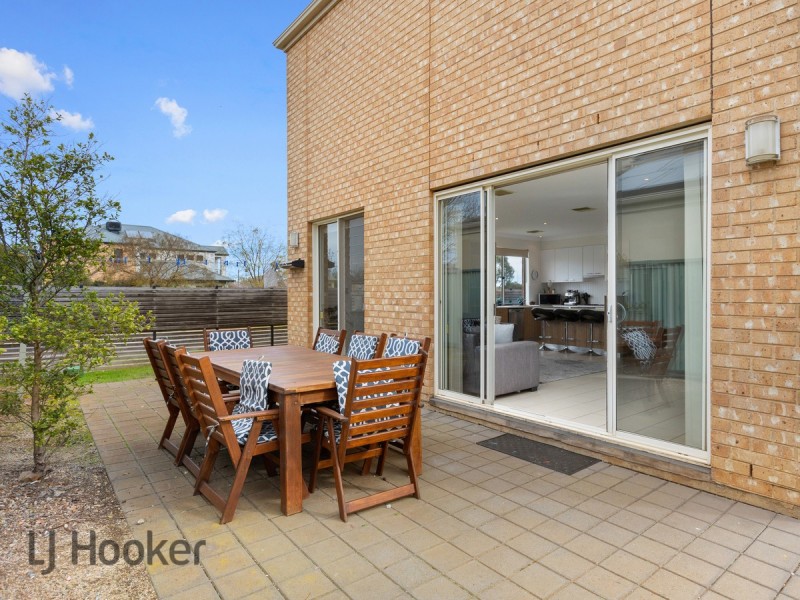 21 Stony Way, Mawson Lakes SA 5095