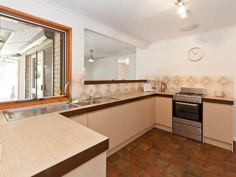 8 Hutt Place, Modbury Heights SA 5092