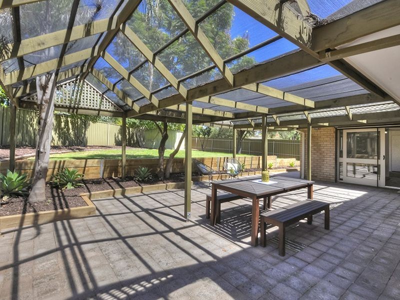 8 Hutt Place, Modbury Heights SA 5092