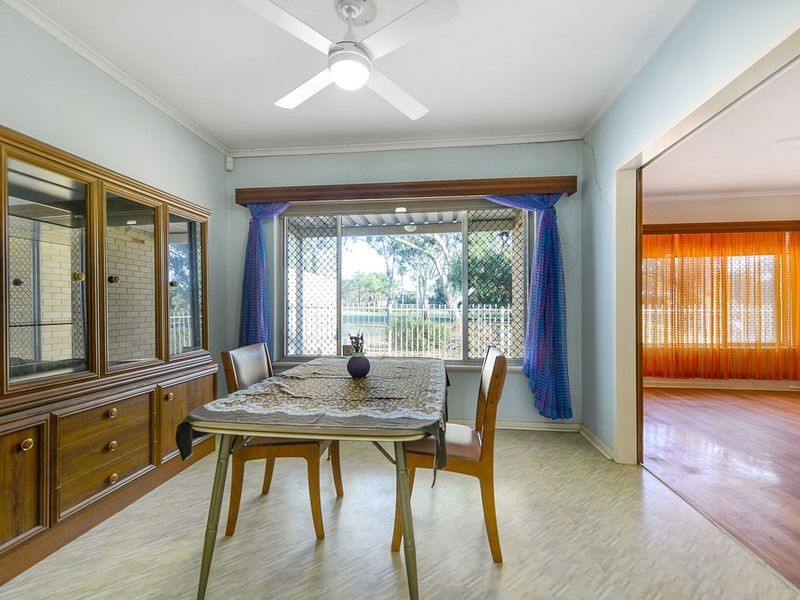 15 Betty Avenue, Fulham Gardens SA 5024