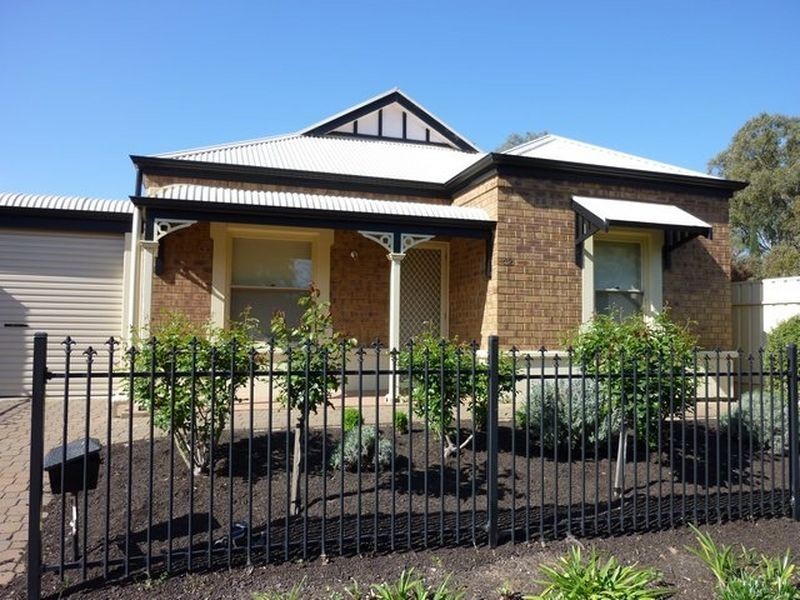 32 Coconut Grove, Golden Grove SA 5125