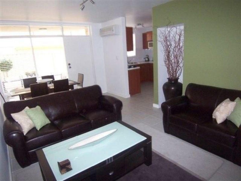 2/3 Broadway, Glenelg South SA 5045