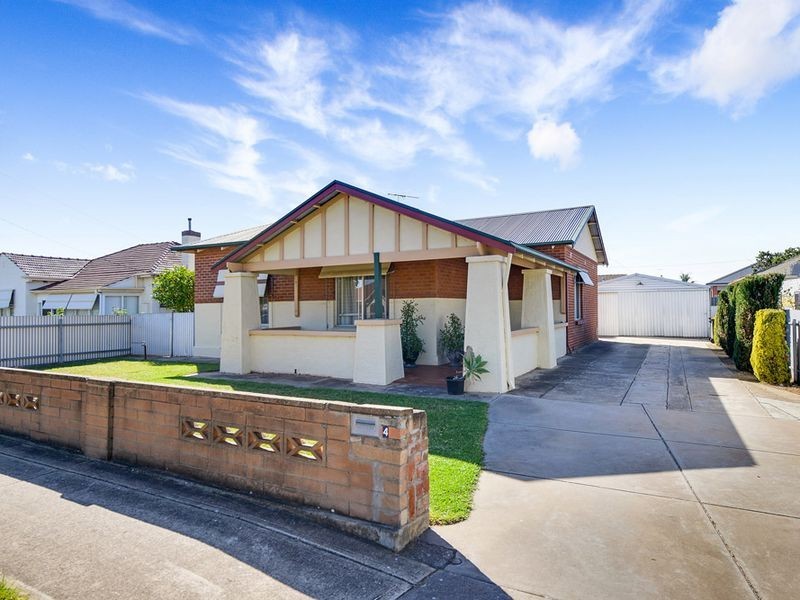 4 Hobbs Street, Findon SA 5023