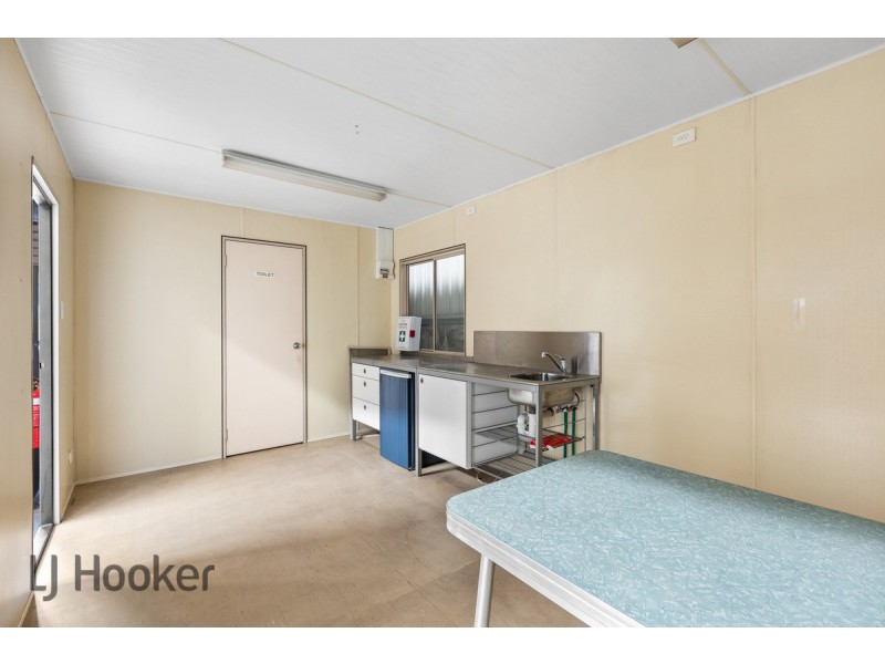 32-34 Stock Road, Cavan SA 5094