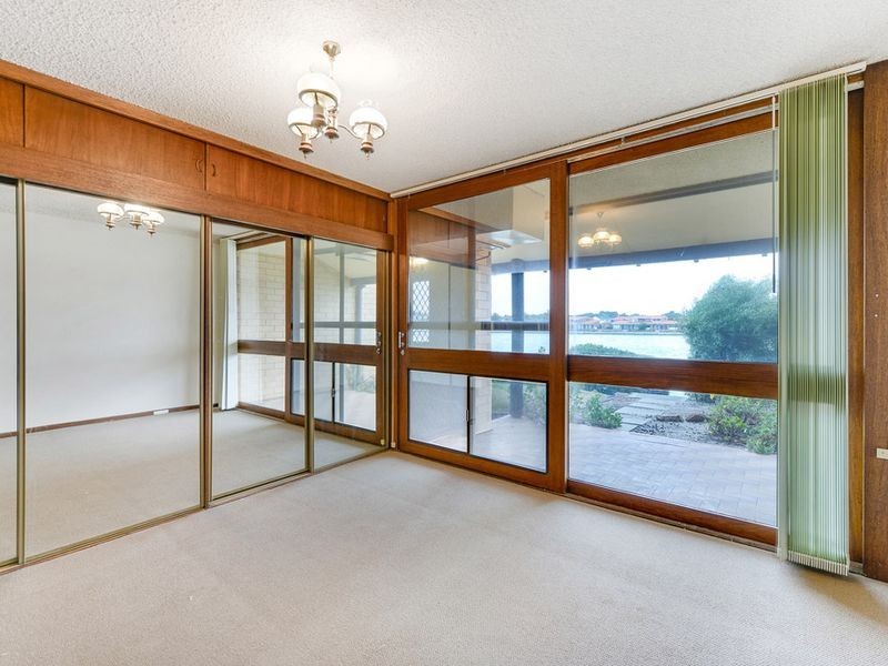 2/78 Military Road, Tennyson SA 5022