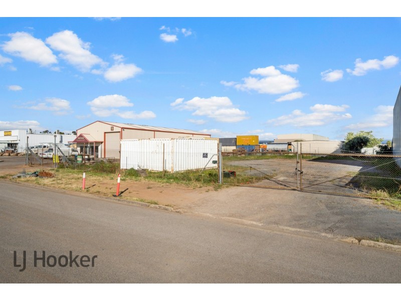 7 Watervale Drive, Green Fields SA 5107