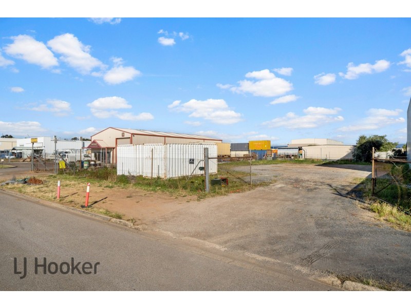 7 Watervale Drive, Green Fields SA 5107